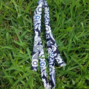 Vera Bradley Replacement Strap in snow lotus